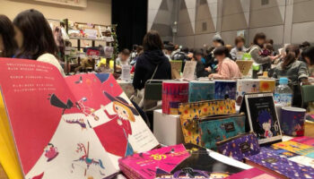 絵本読み聞かせ,絵本人気,読み聞かせ絵本,絵本おすすめ,絵本作家,絵本作家になるには,イラストレーター