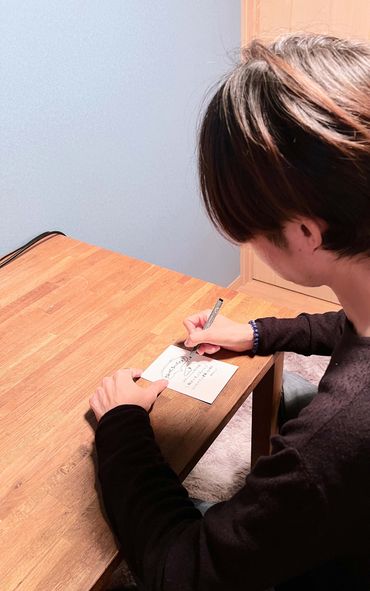 絵本読み聞かせ,絵本人気,読み聞かせ絵本,絵本おすすめ,絵本作家,絵本作家になるには,コロネのおしりはどっち