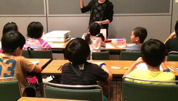 絵本読み聞かせ,絵本人気,読み聞かせ絵本,絵本おすすめ,絵本作家,絵本作家になるには,イラストレーター