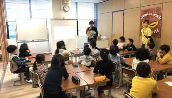 絵本読み聞かせ,絵本人気,読み聞かせ絵本,絵本おすすめ,絵本作家,絵本作家になるには,イラストレーター