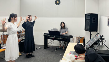 絵本作家 祐彩（ゆうせい）のおすすめ絵本読み聞かせイベント『ライブ絵本ルーミーパーク』新ライブ絵本の公演情報