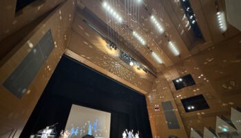子ども向けイベントライブ絵本。読み聞かせ×ミュージカル×コンサートの体験型ルーミーパークinギャラクシティ